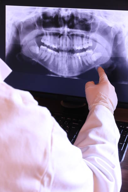 Best Mobile Emergency Dentist in Comstock Park, MI